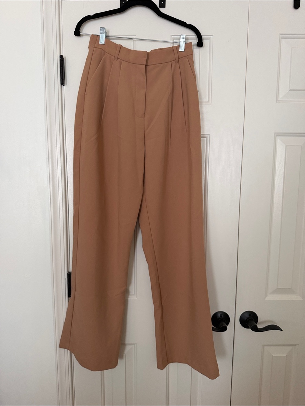 High-Waist Wide Leg Trousers in Camel